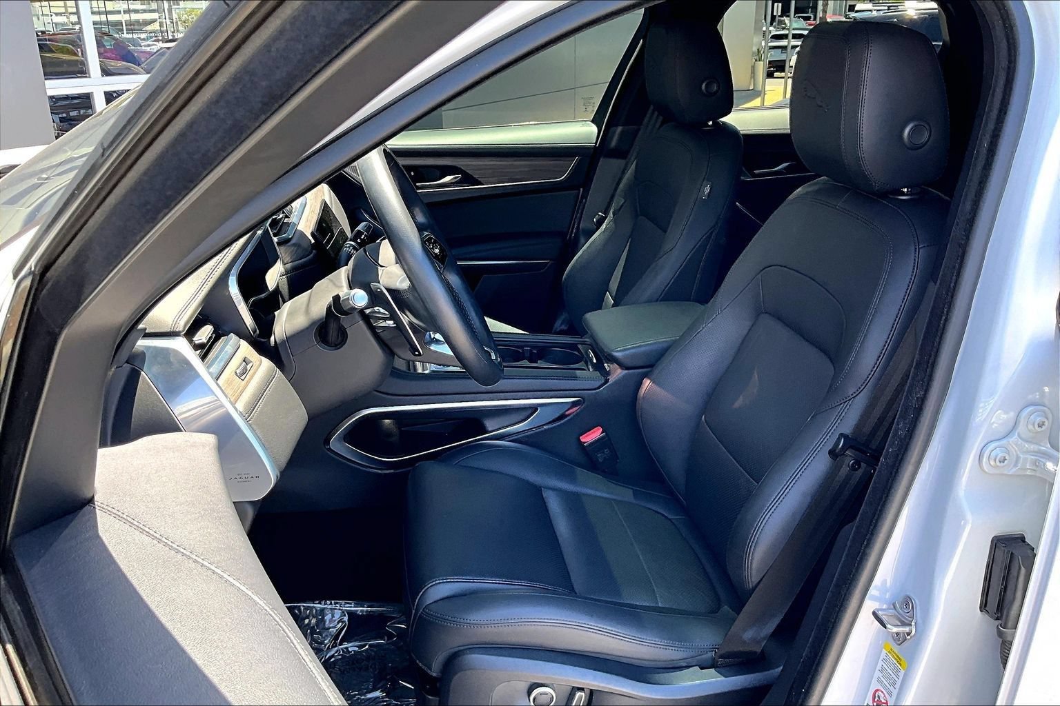 Used 2021 Jaguar F-PACE S AWD/4WD image 25
