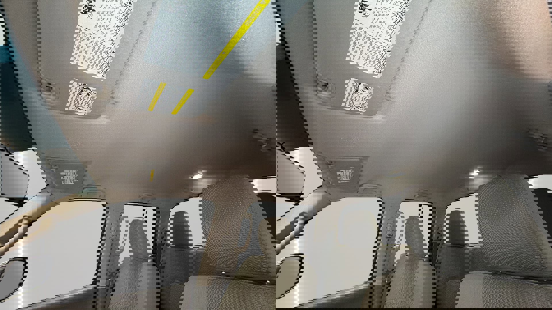 Used 2013 Nissan Frontier S image 32