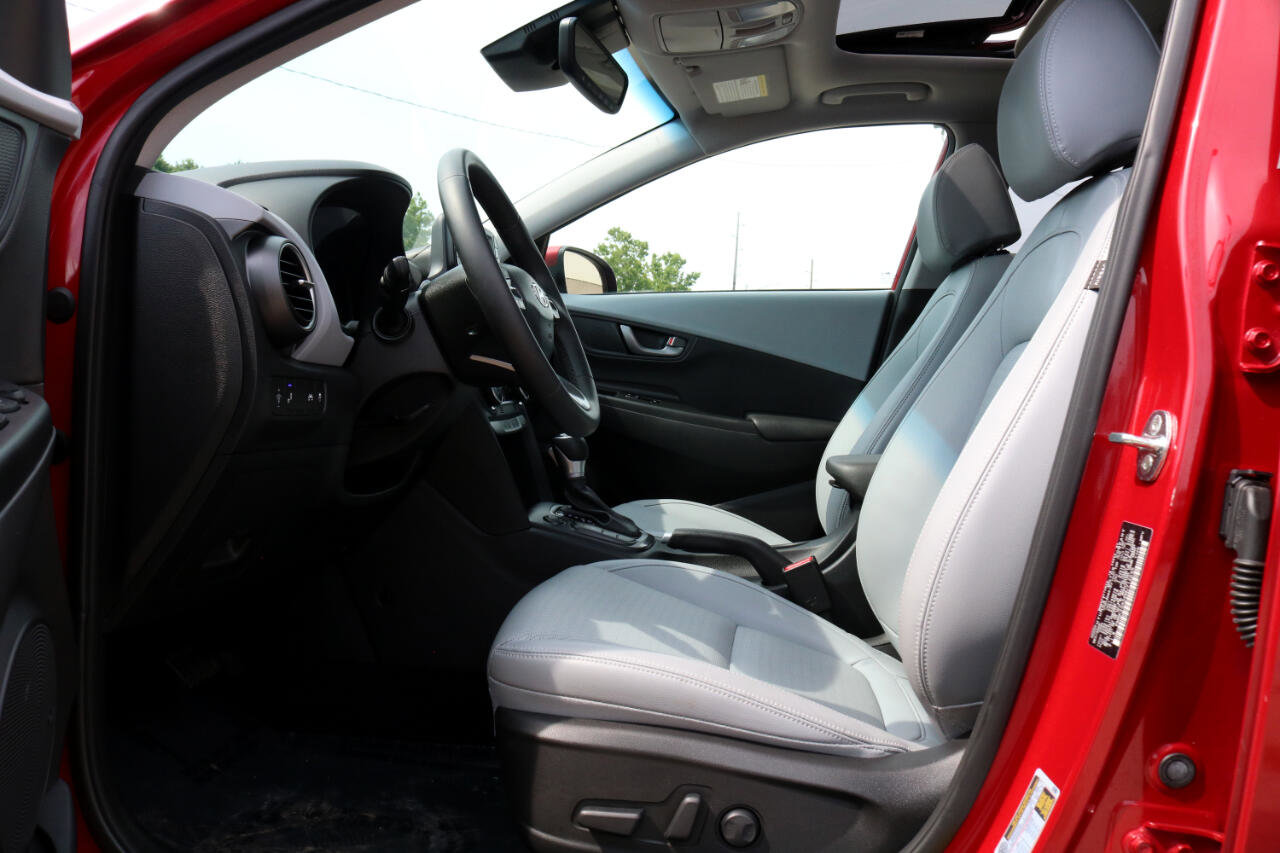 Used 2021 Hyundai Kona Limited w/ Winter Weather Package image 19