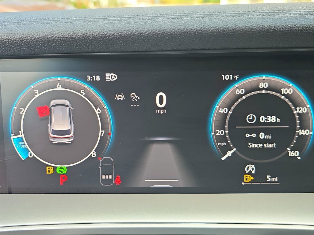 Used 2025 Volkswagen Tiguan SE FWD image 28
