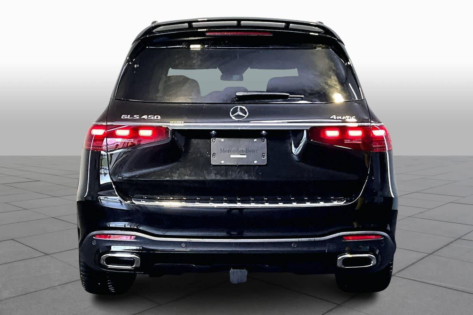 New 2026 Mercedes-Benz GLS 450 4MATIC image 4