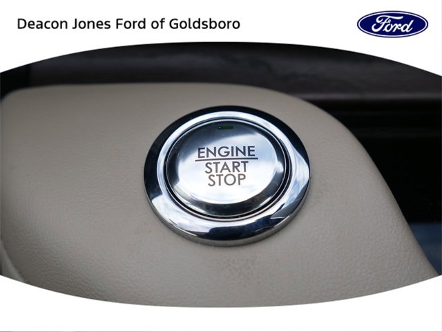 Used 2023 Lincoln Aviator Reserve w/ Equipment Group 201A image 20