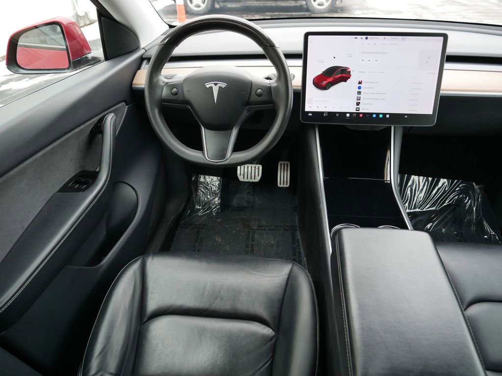 Used 2020 Tesla Model Y Long Range image 17