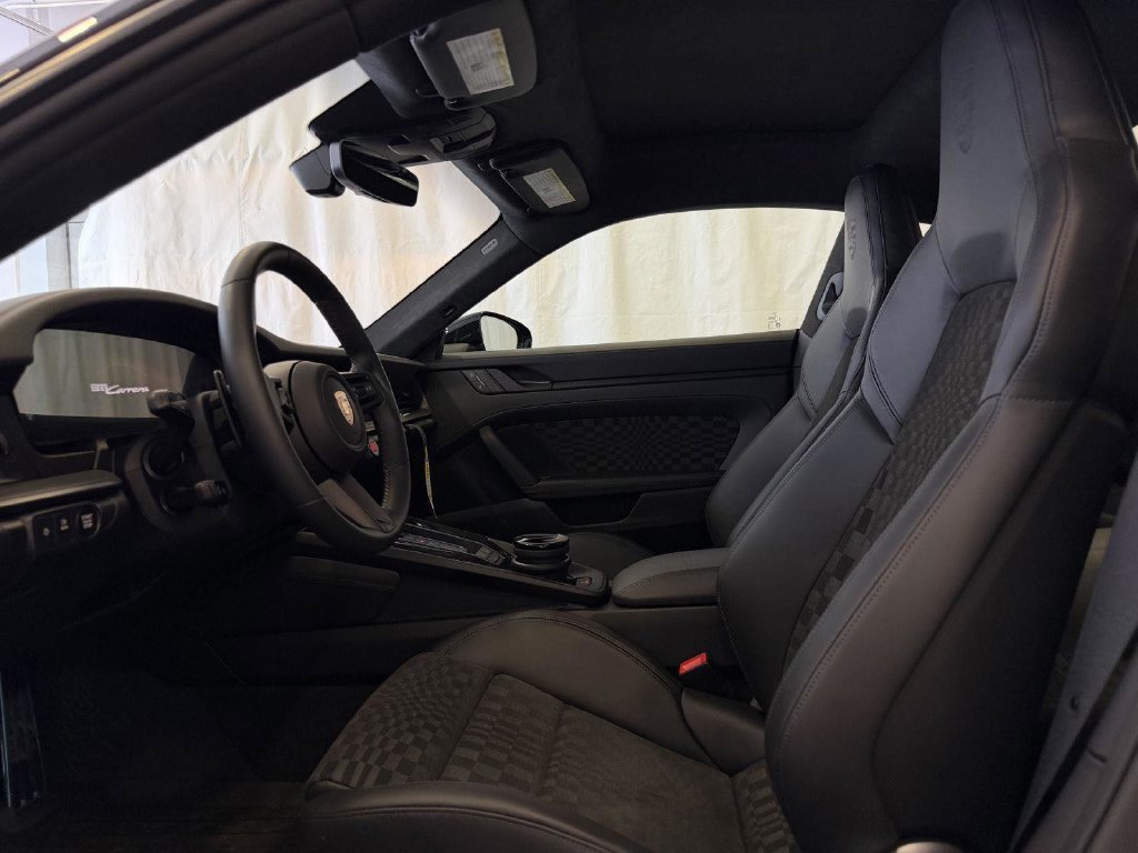 New 2026 Porsche 911 Carrera RWD image 5