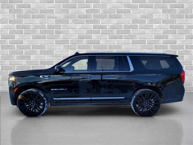 Used 2021 GMC Yukon XL Denali w/ Denali Ultimate Package image 8