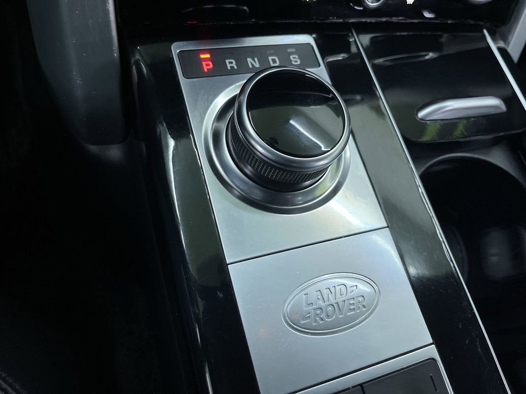Used 2020 Land Rover Range Rover HSE image 25