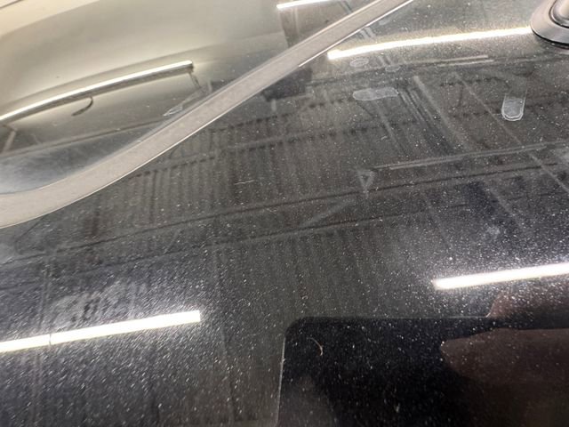 Used 2024 Jeep Grand Cherokee Limited w/ Luxury Tech Group II image 9