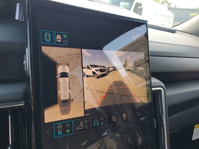 New 2026 GMC Yukon Denali w/ Denali Reserve Package AWD/4WD image 22