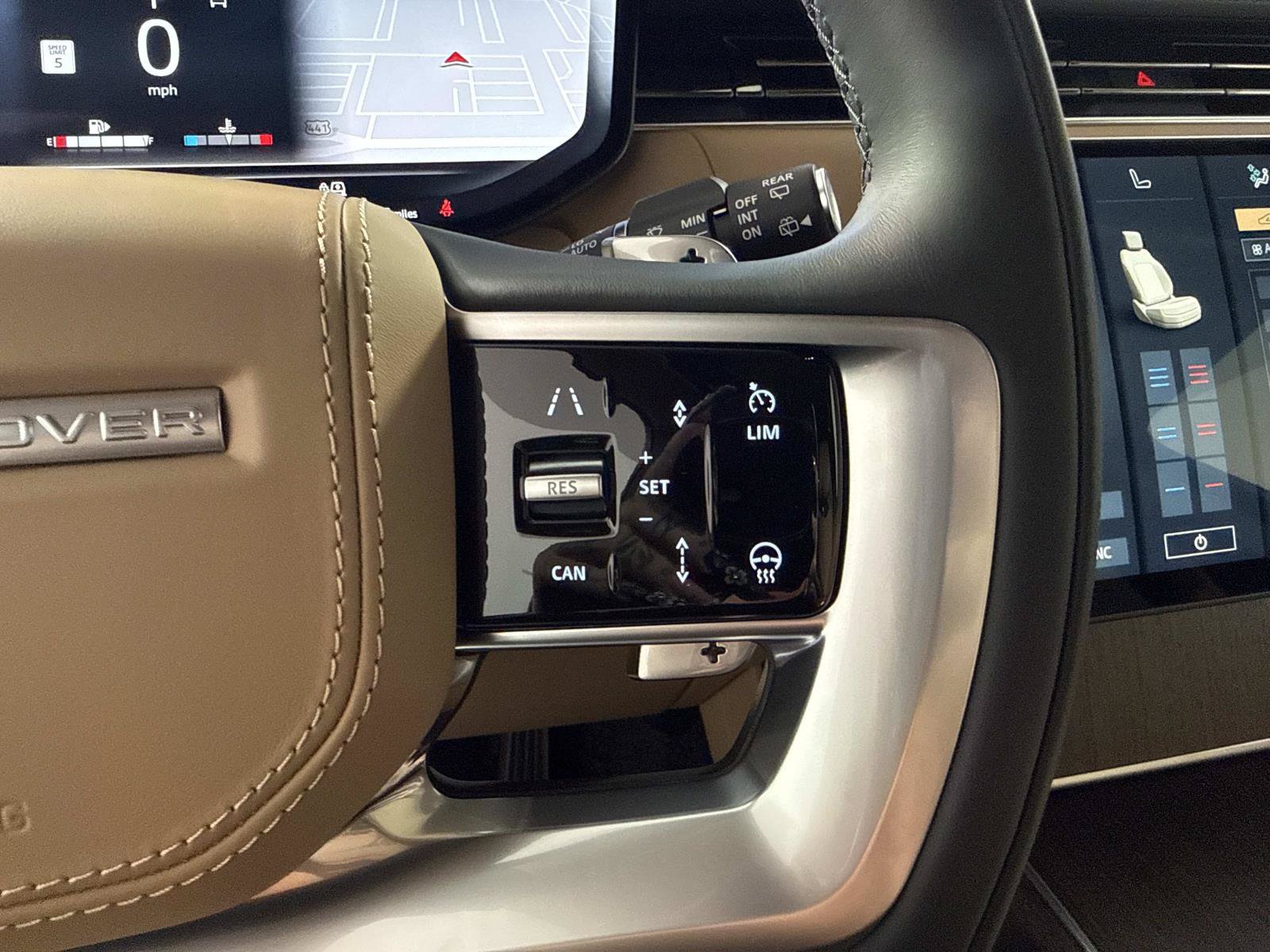 New 2026 Land Rover Range Rover SE AWD/4WD image 33