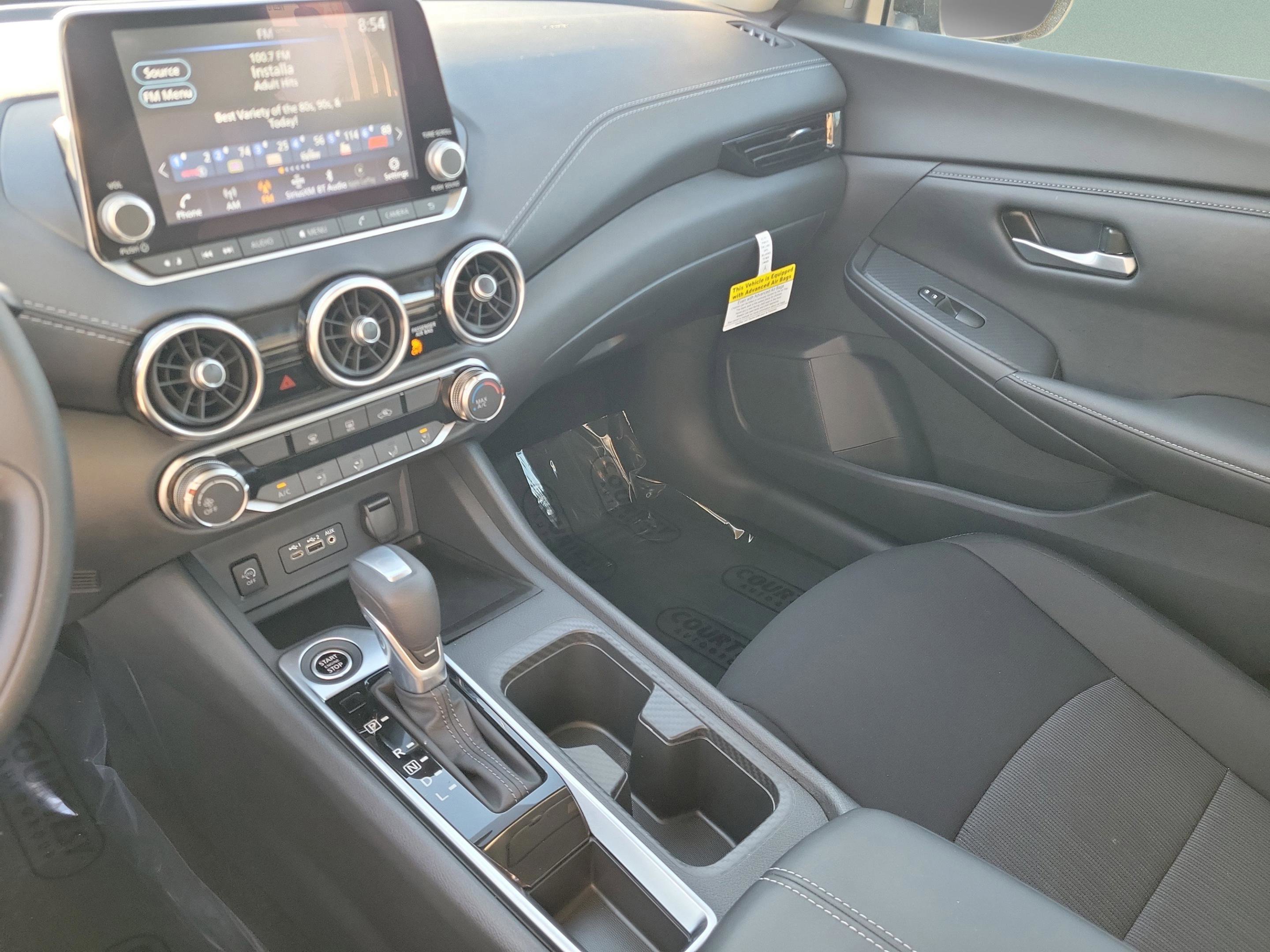 Certified 2025 Nissan Sentra SV image 32