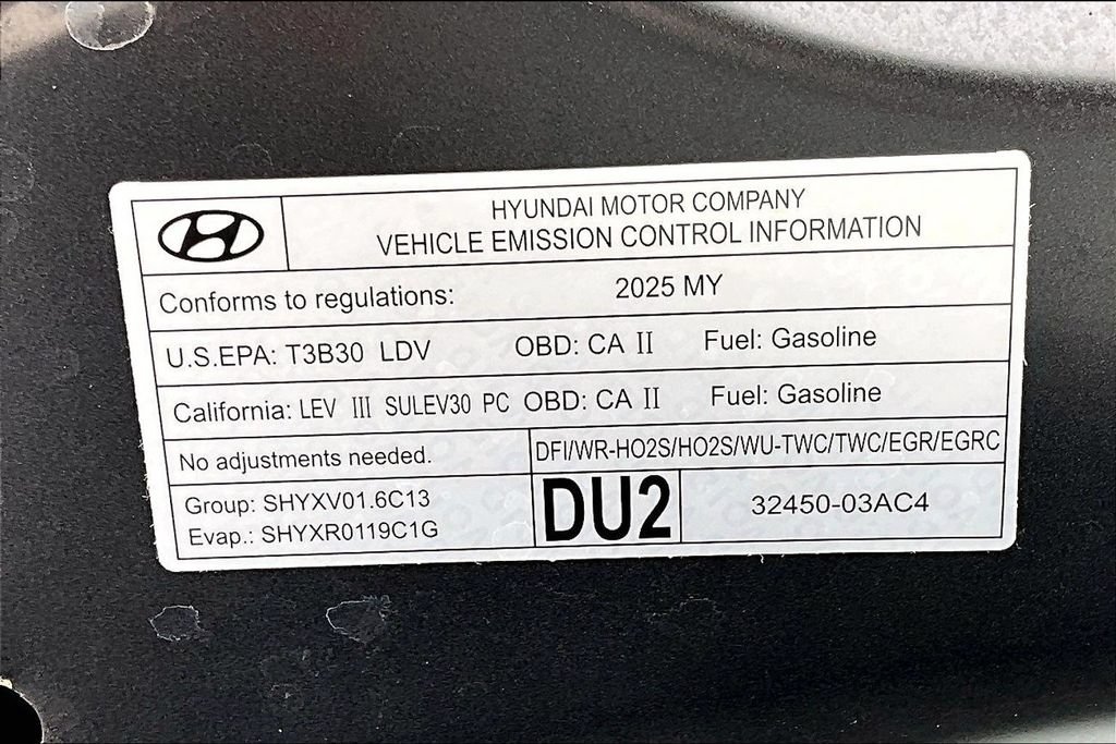 Certified 2025 Hyundai Elantra SEL FWD image 35