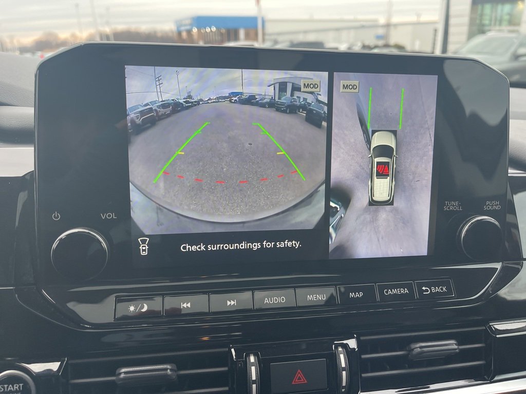 Used 2023 Nissan Pathfinder SL w/ SL Premium Package image 26