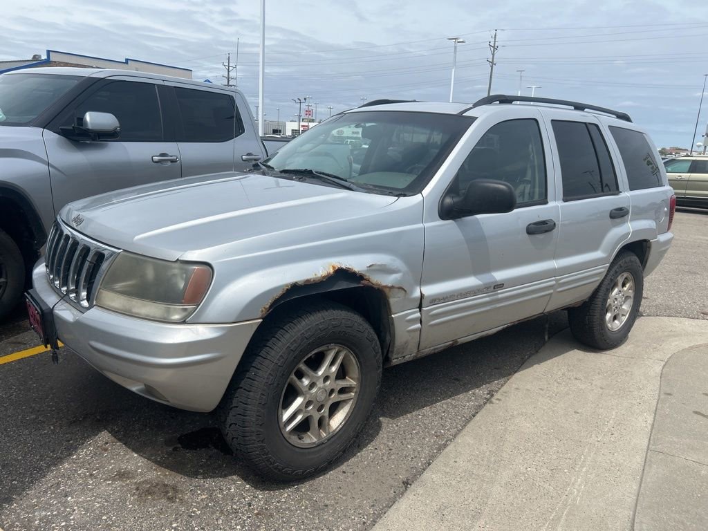 Used 2002 Jeep Grand Cherokee Laredo image 2