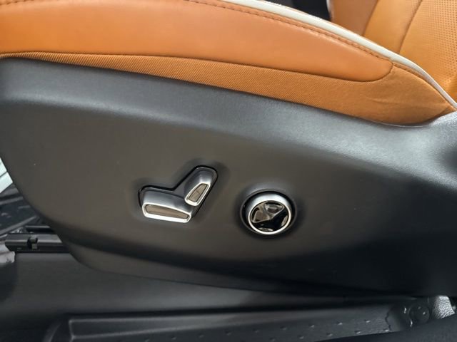 New 2026 Chrysler Pacifica Pinnacle image 8