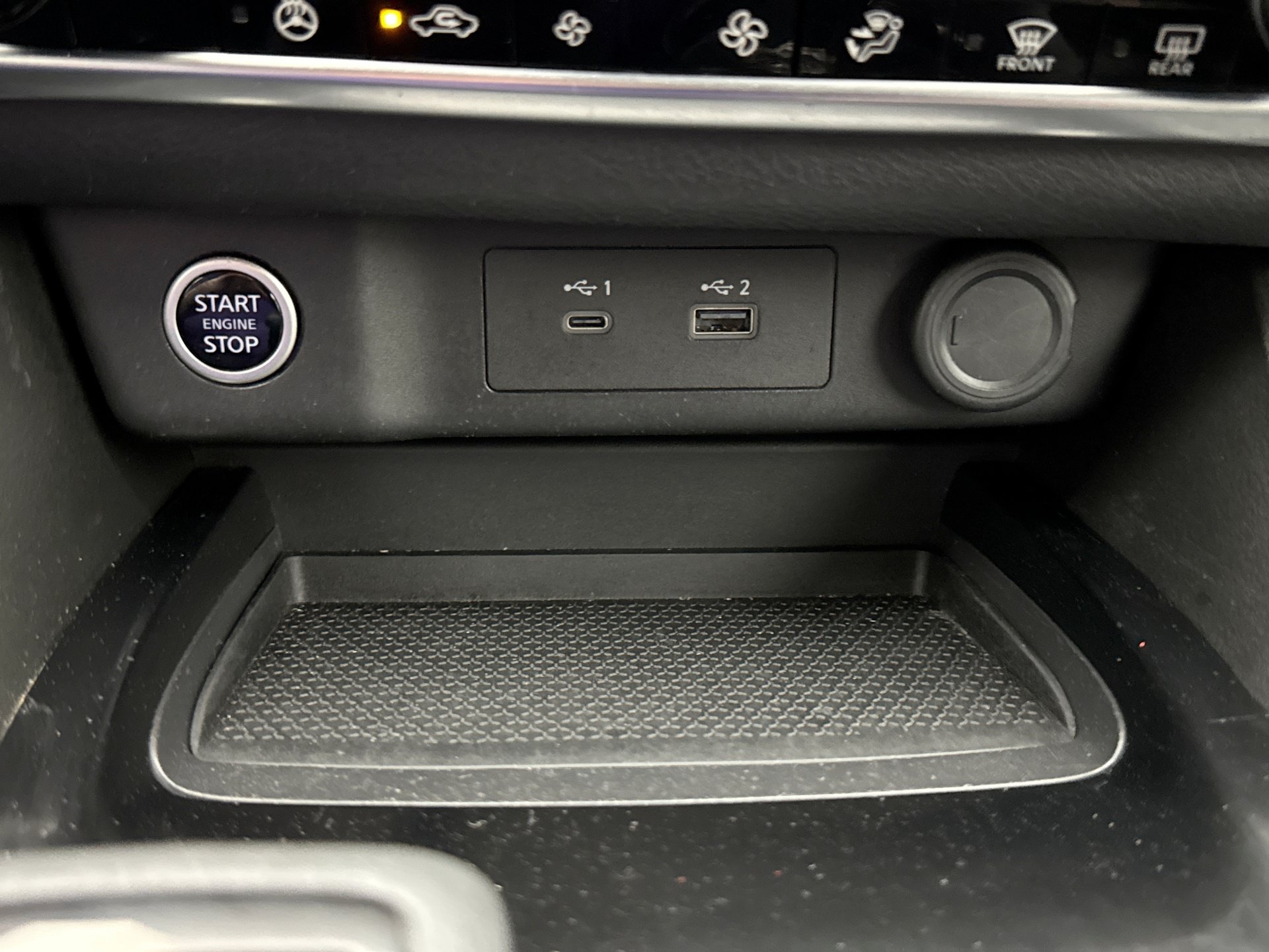Used 2023 Nissan Rogue SV w/ SV Premium B Package AWD/4WD image 15