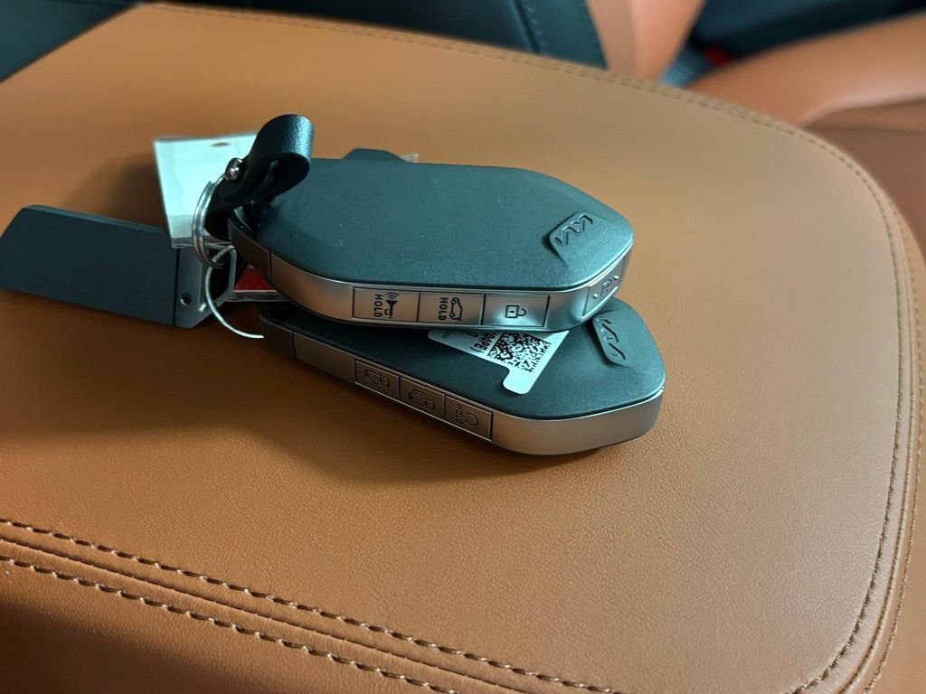 New 2026 Kia Carnival SX image 51