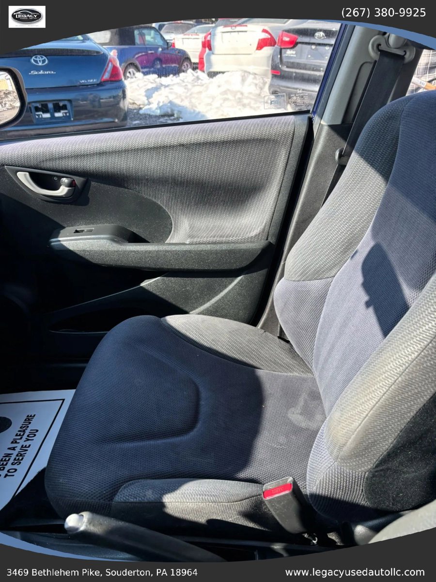 Used 2012 Honda Fit Sport image 19