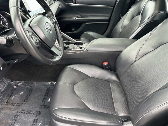 Used 2022 Toyota Camry XSE image 22