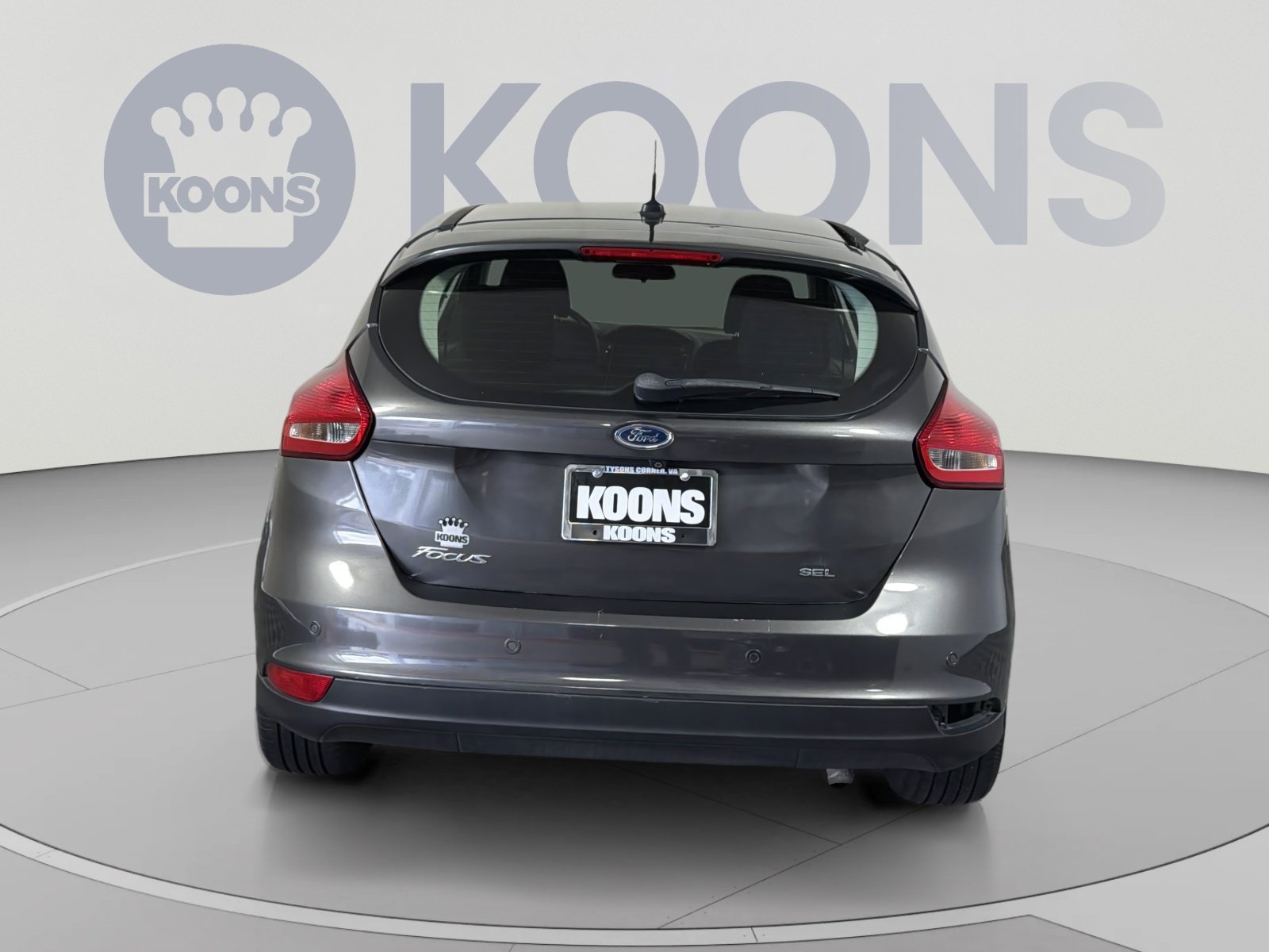 Used 2018 Ford Focus SEL FWD image 5