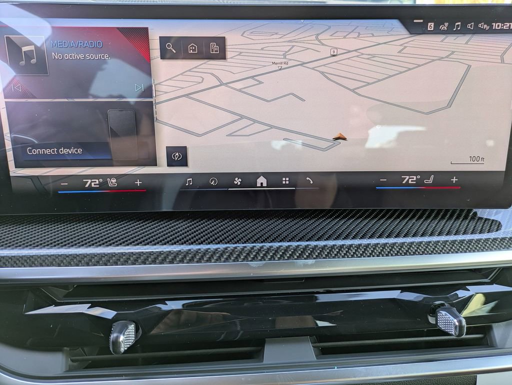 New 2026 BMW X5 M60i w/ Climate Comfort Package image 22