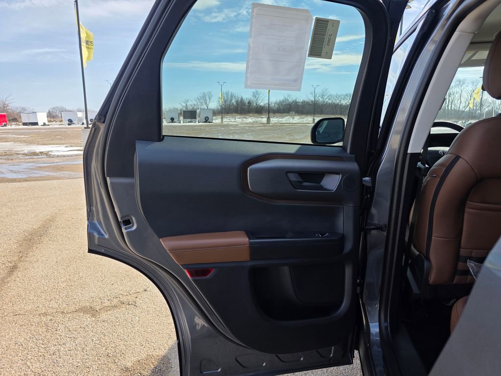 New 2026 Ford Bronco Sport Outer Banks w/ Outer Banks Tech Package+ AWD/4WD image 18