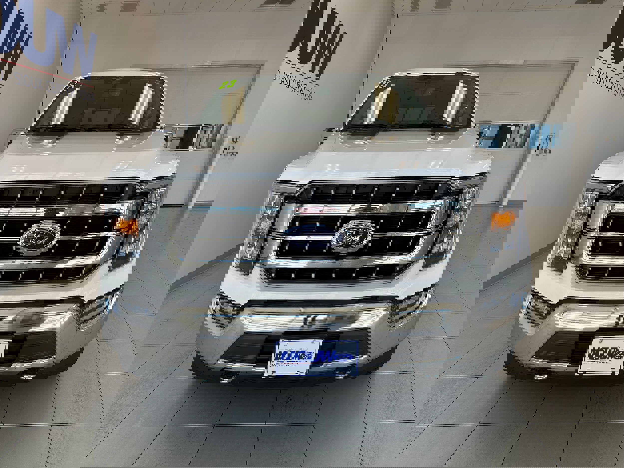 Used 2023 Ford F150 Lariat w/ Bed Utility Package image 3