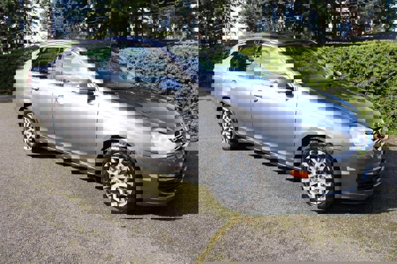 Used 2005 Volkswagen Jetta 2.5 image 2