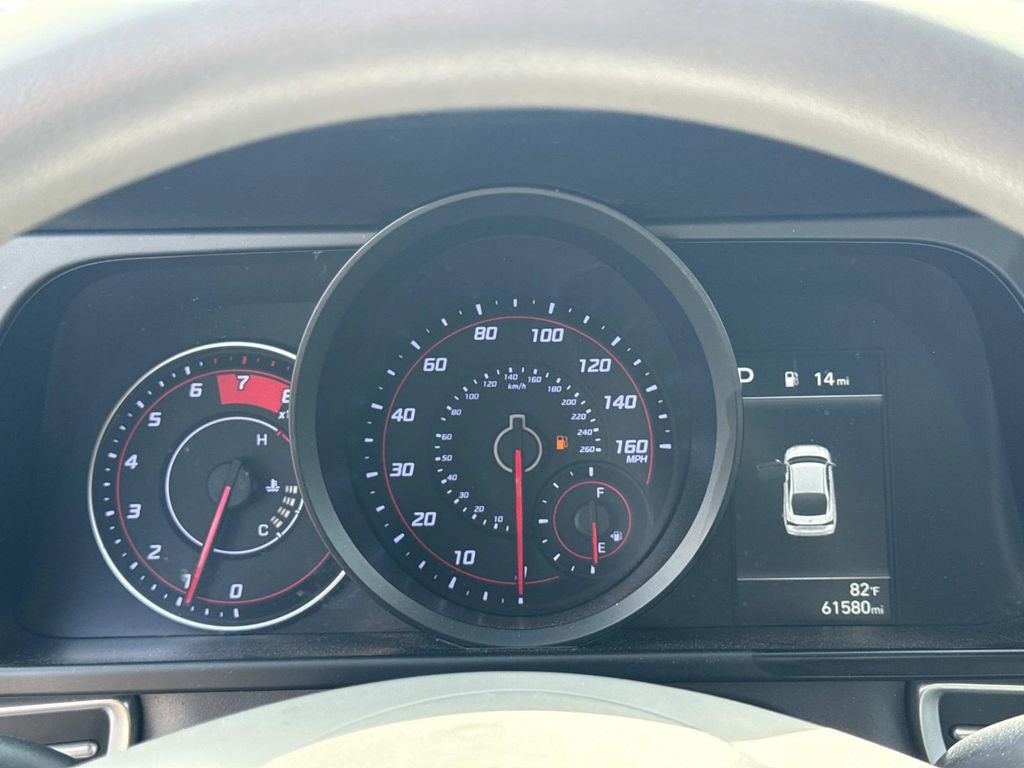 Used 2022 Hyundai Elantra SEL FWD image 27