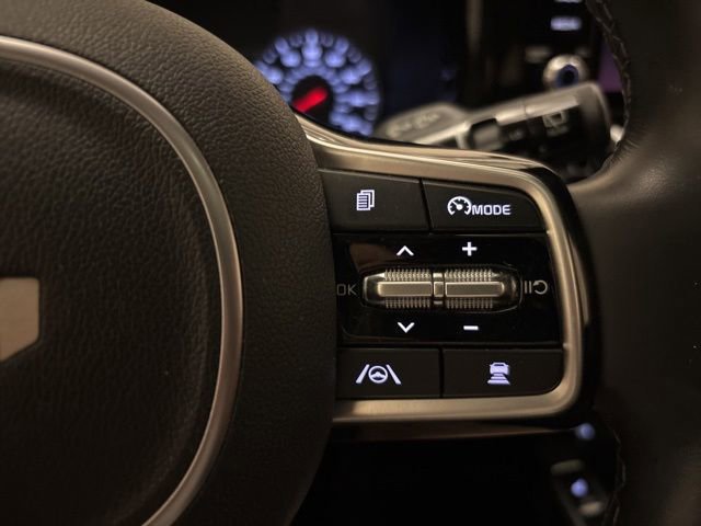 Certified 2022 Kia Sorento X-Line EX AWD/4WD image 16