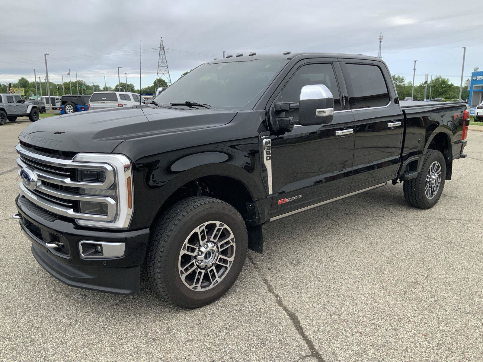 Used 2024 Ford F350 Limited w/ FX4 Off-Road Package AWD/4WD image 4