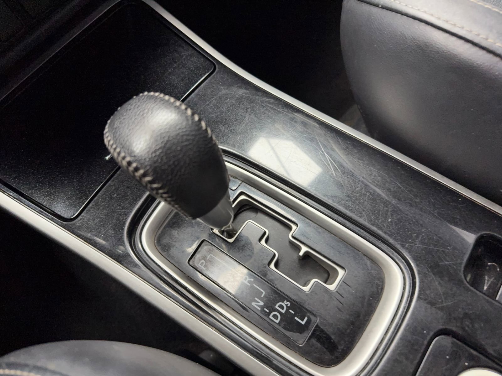 Used 2019 Mitsubishi Outlander SEL image 28