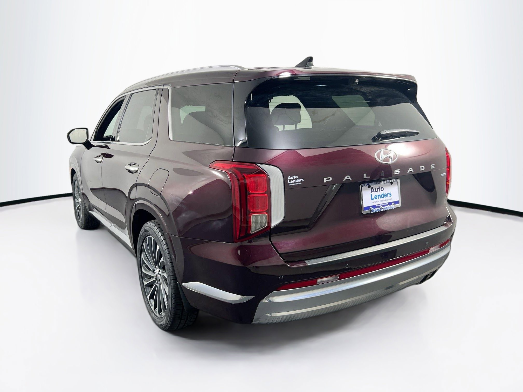 Used 2023 Hyundai Palisade Calligraphy image 7