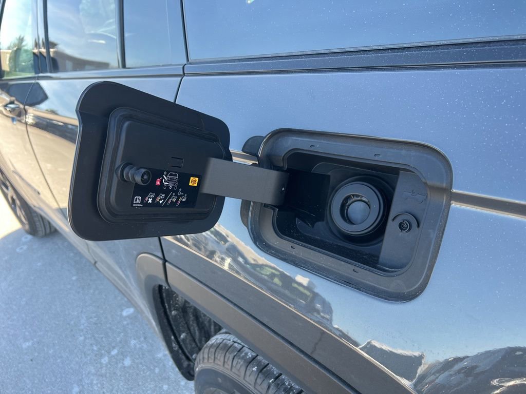 New 2026 Jeep Grand Cherokee Laredo image 17