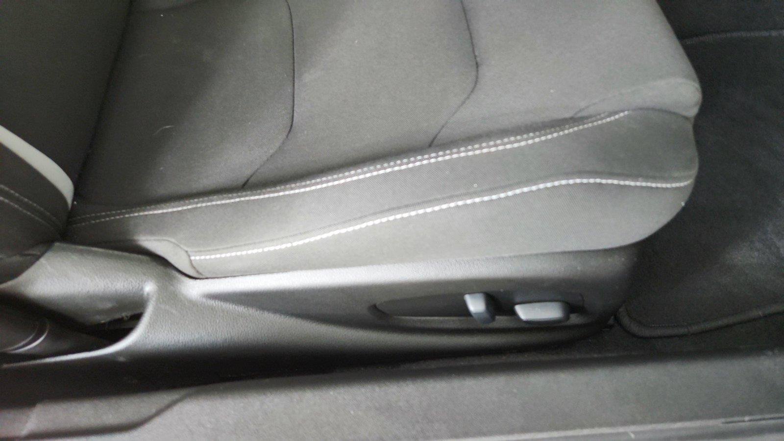 Used 2022 Chevrolet Camaro LT w/ Technology Package RWD image 24