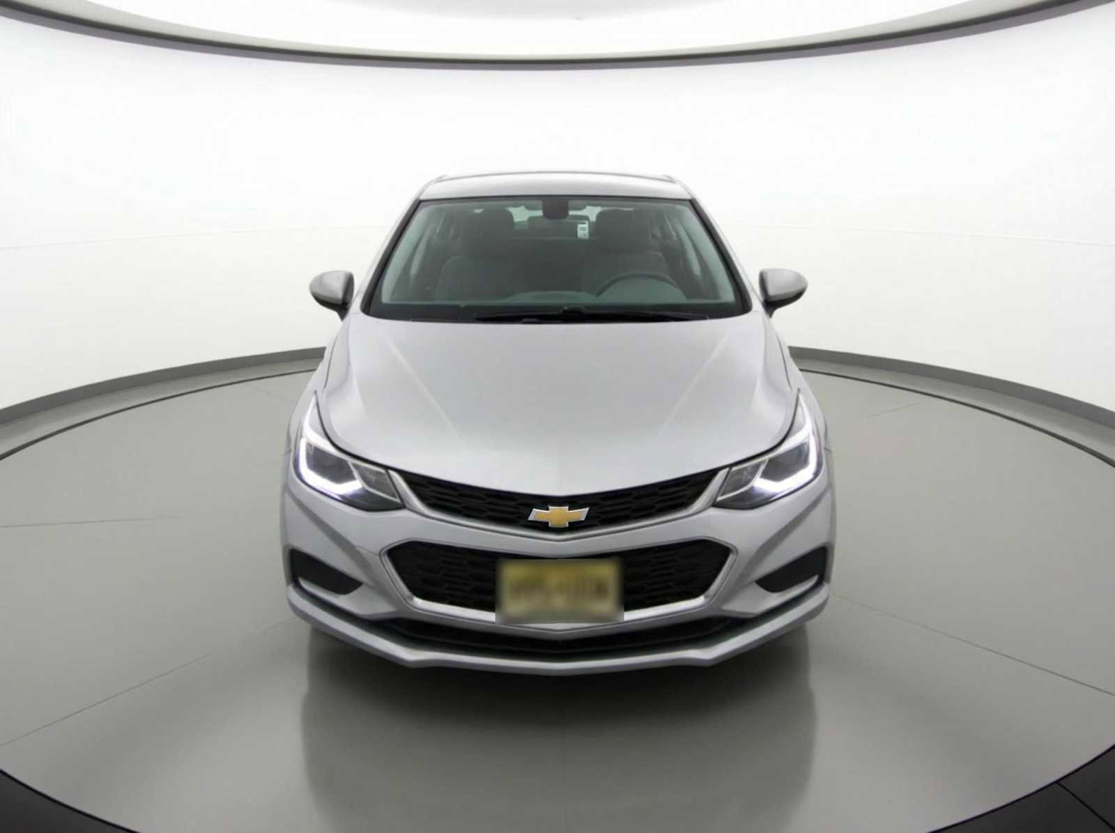 Used 2016 Chevrolet Cruze LT w/ Convenience Package image 2