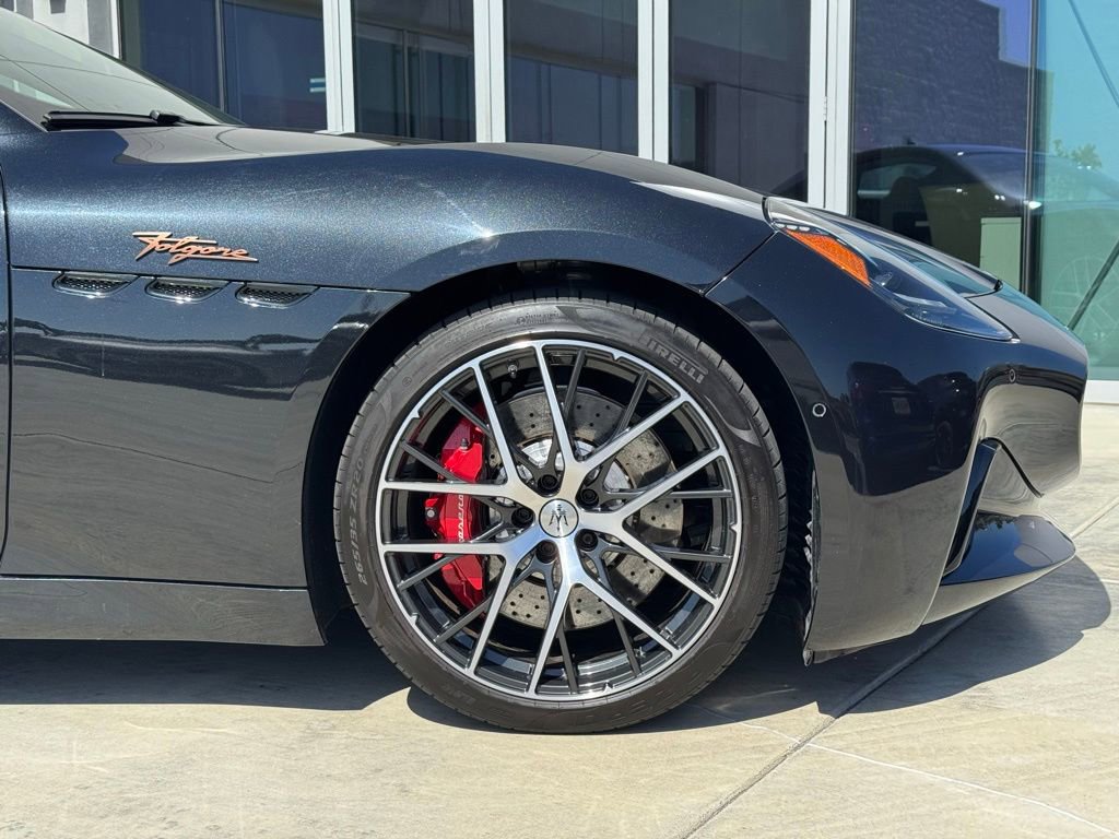 Certified 2025 Maserati GranTurismo Folgore AWD/4WD image 9