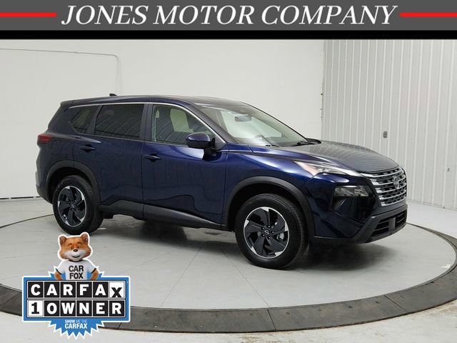 Used 2025 Nissan Rogue SV