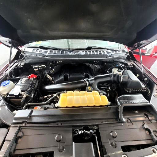 Used 2018 Ford Explorer XLT w/ Equipment Group 202A image 38