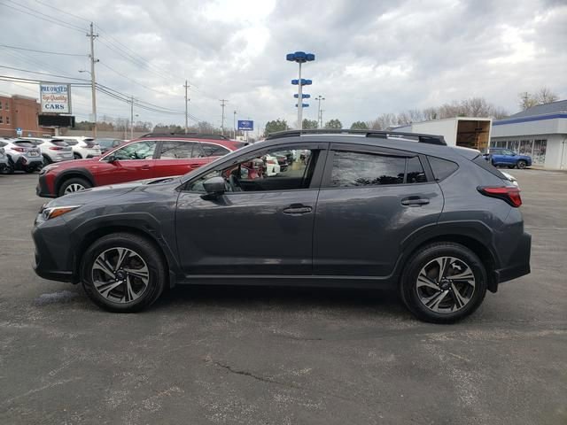 Used 2024 Subaru Crosstrek 2.0i Premium image 7