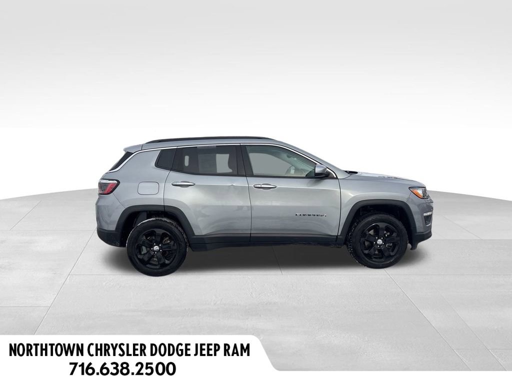 Certified 2021 Jeep Compass Latitude image 2