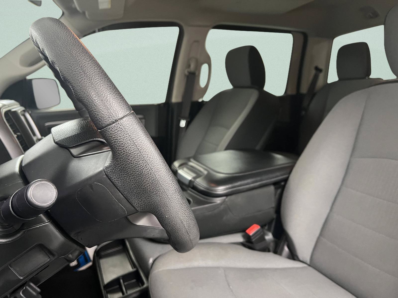 Used 2021 RAM 1500 Classic SLT RWD image 27