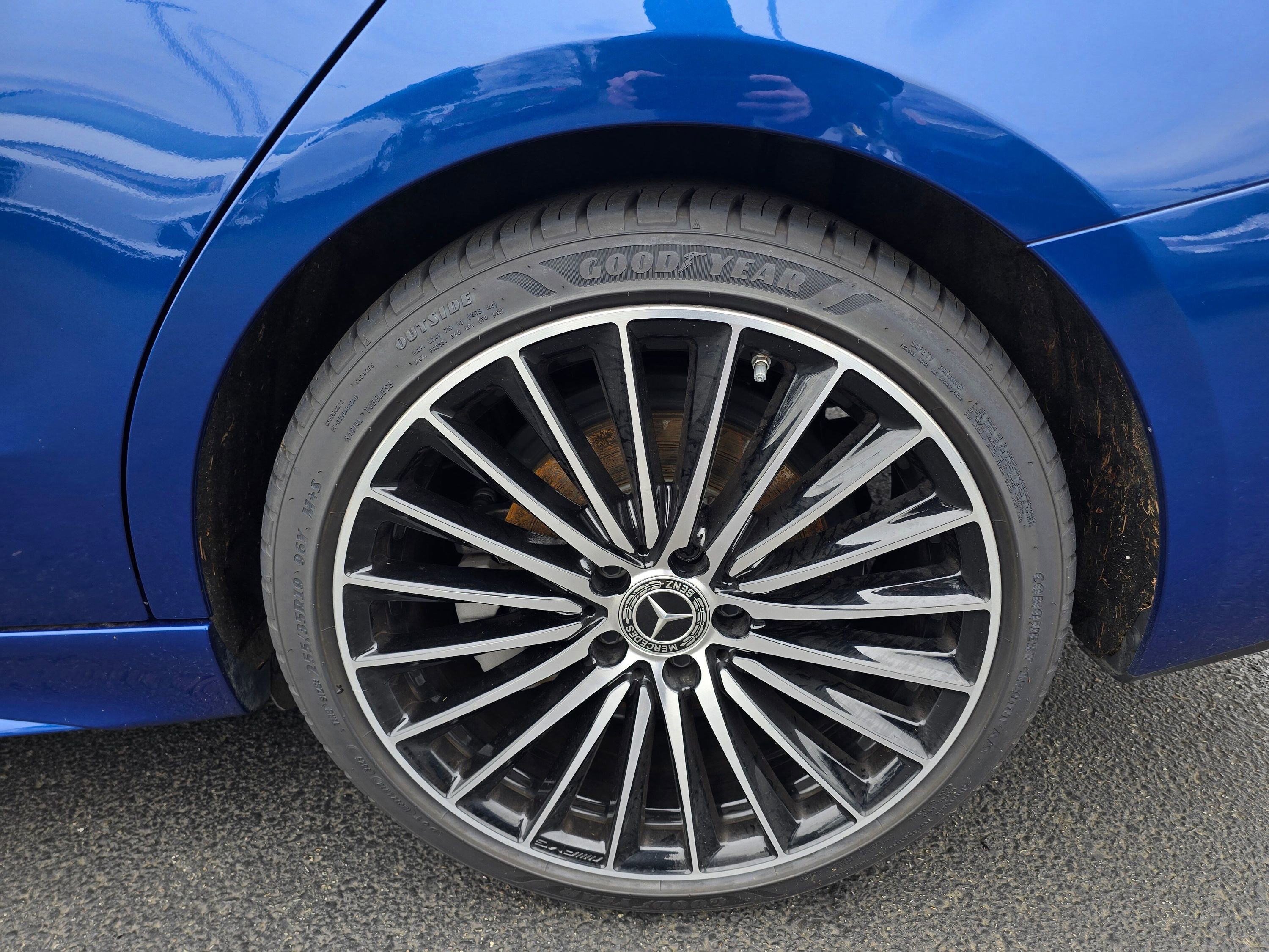 Used 2024 Mercedes-Benz C 300 4MATIC Sedan w/ AMG Line w/ Night Package image 20