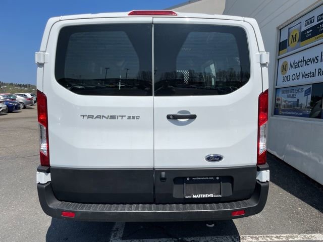 Used 2024 Ford Transit 250 Low Roof w/ Exterior Upgrade Package RWD image 4
