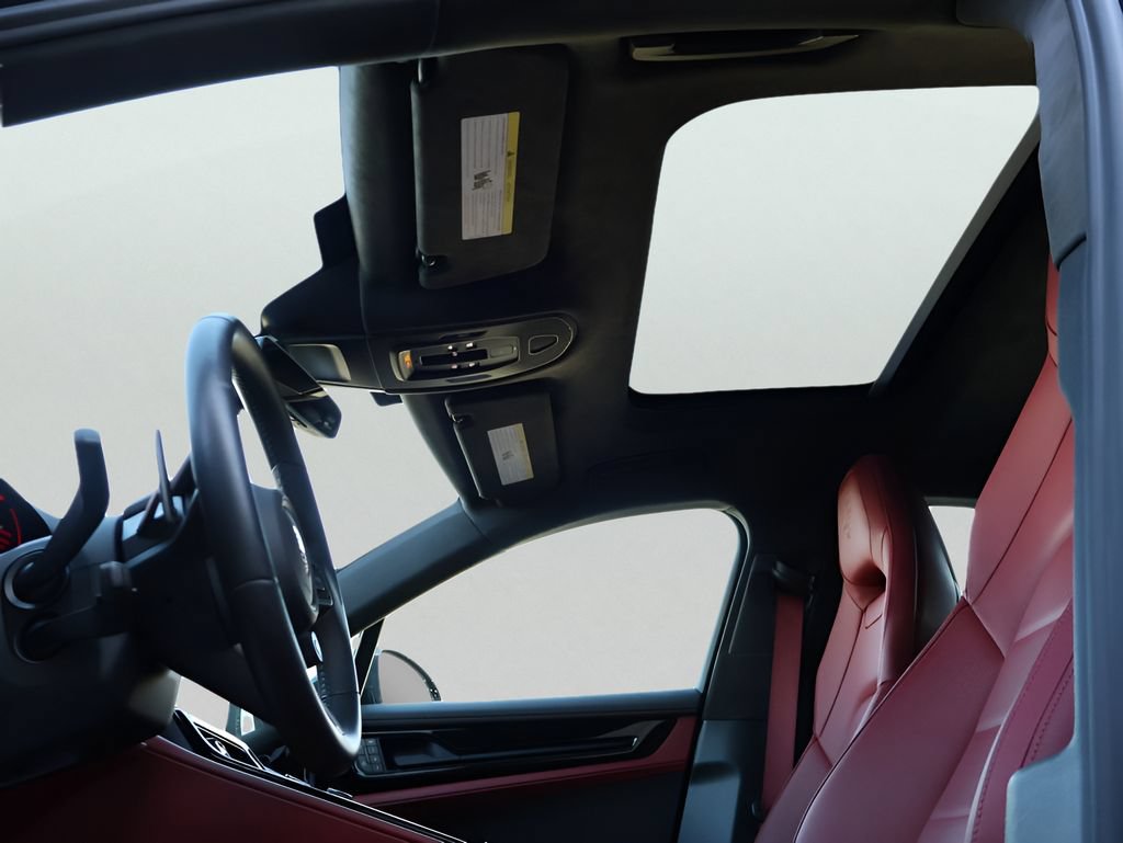 Certified 2025 Porsche Panamera GTS AWD/4WD image 42