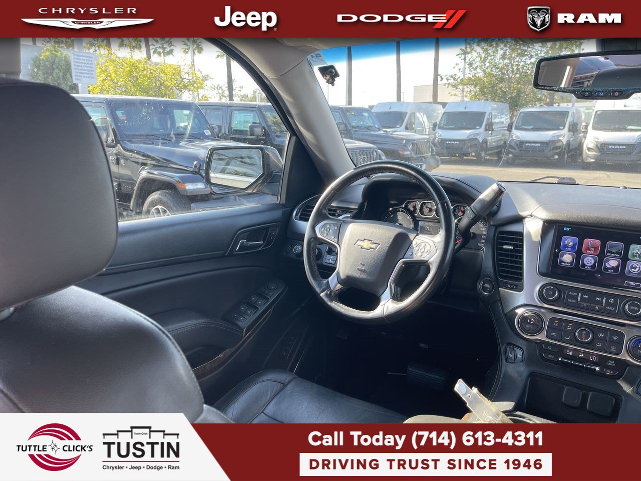 Used 2017 Chevrolet Suburban LT w/ LT Signature Package AWD/4WD image 7