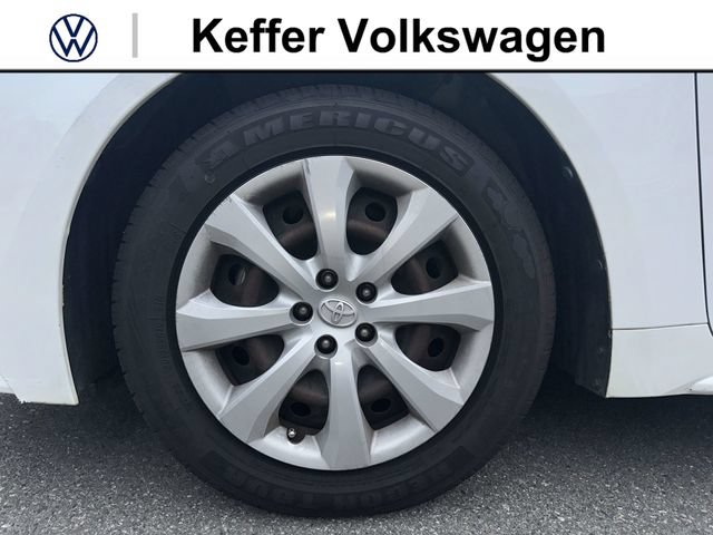 Used 2020 Toyota Corolla LE FWD image 11
