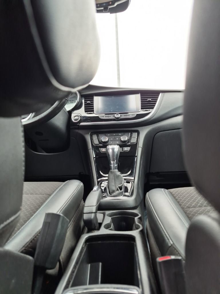 Used 2019 Buick Encore Preferred w/ Safety Package image 13