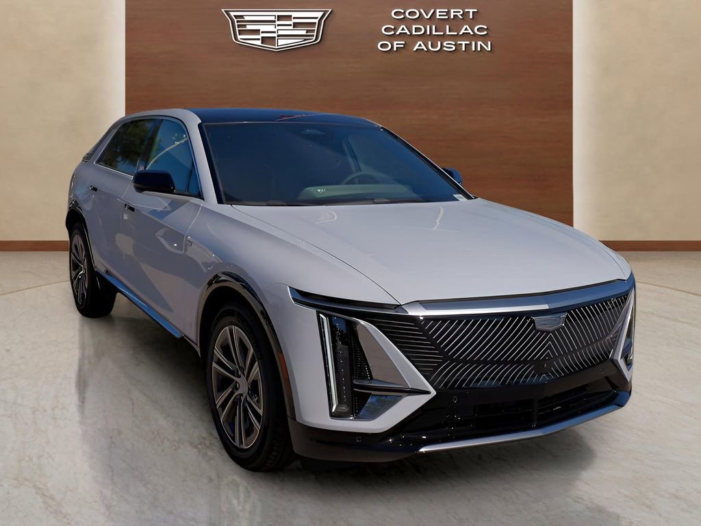 New 2026 Cadillac Lyriq Luxury w/ LPO, Floor Liner Package image 7