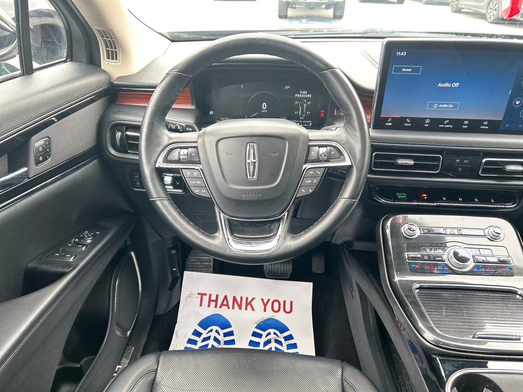 Certified 2023 Lincoln Nautilus Reserve w/ Monochromatic Package image 15