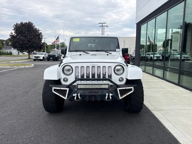 Used 2017 Jeep Wrangler Unlimited Sahara w/ Connectivity Group AWD/4WD image 7